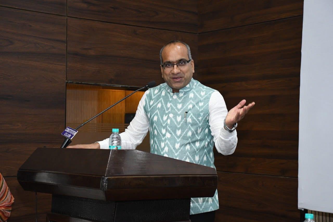 Australian Parliamentarians with delegation